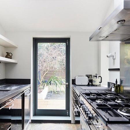 شقة The Southwark Townhouse - Adorable 3Bdr House With Garden لندن المظهر الخارجي الصورة